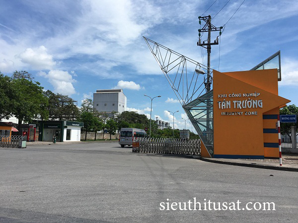 UMC Việt Nam nhận đơn hàng tủ sắt 28 ngăn từ Siêu thị tủ sắt Vinamax 1