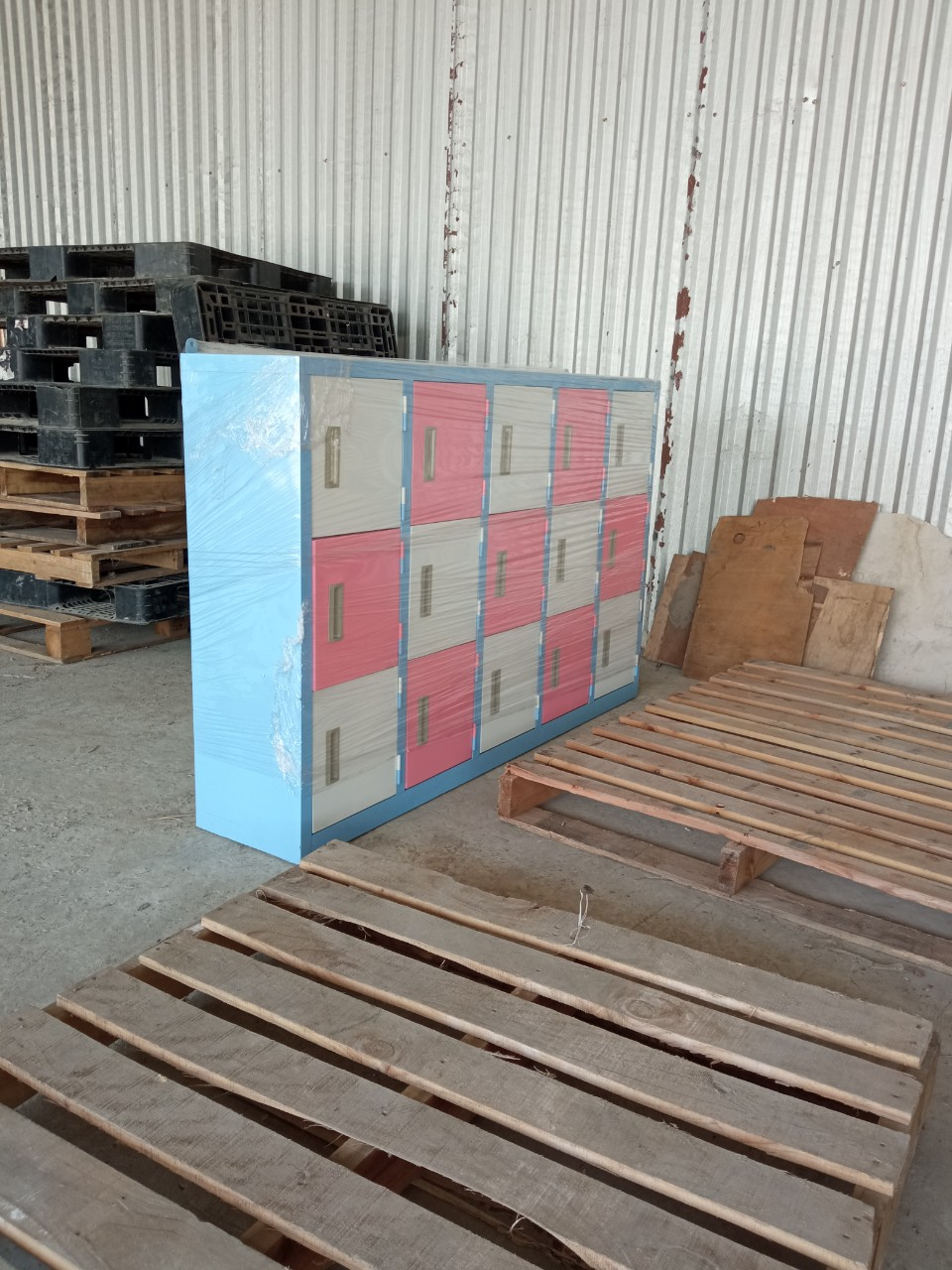 Siêu thị tủ sắt phân phối tủ sắt mầm non 15 ngăn cho khách hàng tại Nghệ An 2 UKQtlCOLMMERTez9HgOGNfMCMl3h 7CvSgerjVPpdXKRGNEtzBKT13taH5d1hjFsyyXw2 4rydiERMjy wiQQTOj7JtfzaG6YMkVwG0w3QrG5 TyilaVIwFpzDjXndCWUk0Iihp img 1