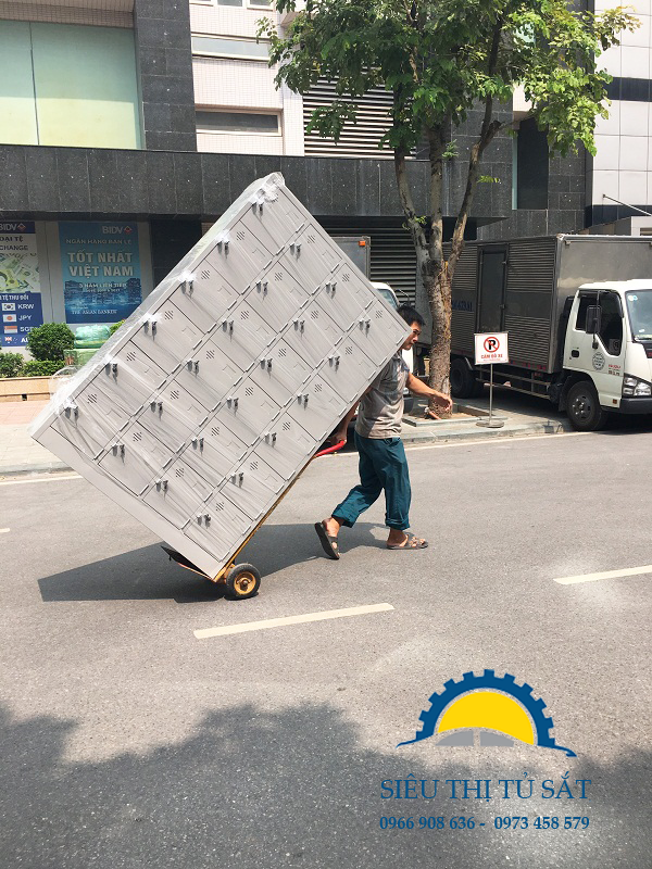 Nhận đơn hàng gửi xe hai loại tủ sắt đến thành phố Hưng Yên 1