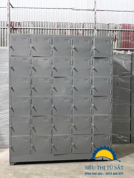 Nhận đơn hàng tủ sắt locker 30 ngăn tại Đống Đa, Hà Nội 2 Tủ locker 30 ngăn giá rẻ tại Hà Nội