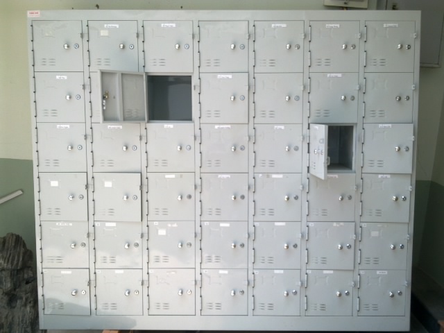 mua-tu-sat-locker-img