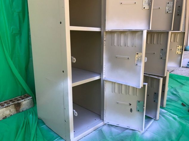 Vinamax phân phối tủ sắt locker giá rẻ trên toàn quốc trong đó có khu vực Tây nguyên với nhiều mẫu mã đa dạng, giá thành ưu đãi. 3 mua tủ sắt locker tại Tây Nguyên nên chọn thương hiệu nào 2