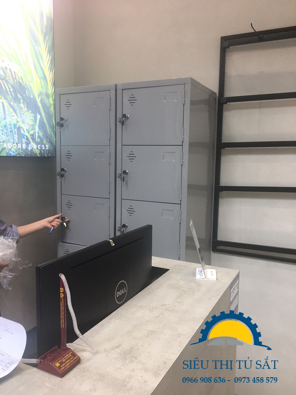 Phân phối tủ locker 6 ngăn 1 buồng tại shop thời trang Adore Dress 2 Phân phối tủ locker 6 ngăn 1 buồng tại shop thời trang Adore Dress 2