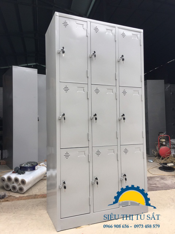 Phân phối tủ sắt 9 ngăn thêm đợt treo quần áo tại KCN Như Quỳnh, Hưng Yên 1