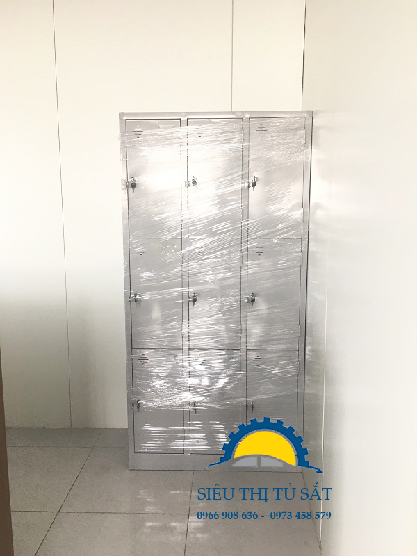 Phân phối tủ sắt locker 9 ngăn 