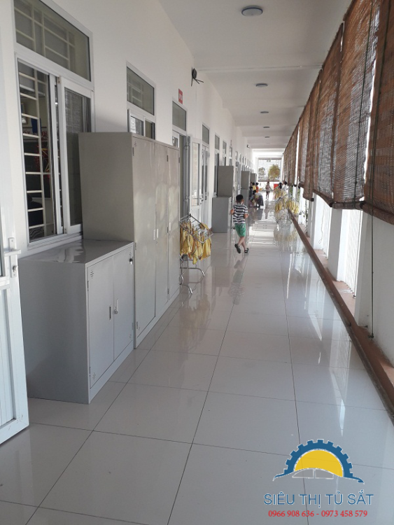 Phân phối tủ sắt locker tại trường tiểu học Lê Quý Đôn 1