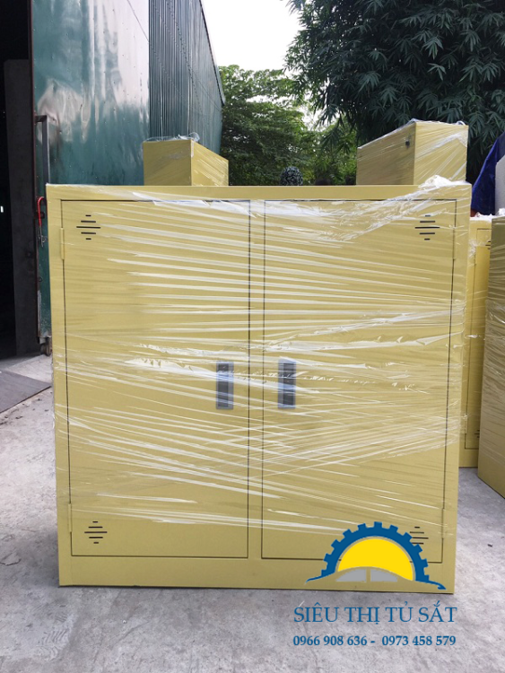 Sản xuất tủ sắt K2 cánh sắt thấp màu vàng theo yêu cầu khách hàng