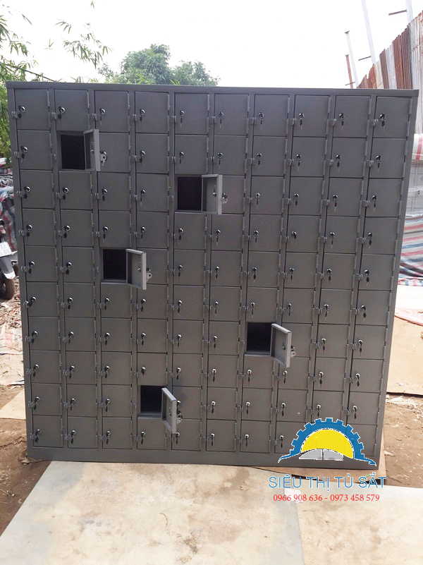 Tủ locker 100 ngăn chứa điện thoại cho công nhân 3