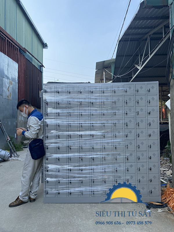 Cung cấp tủ locker sắt 100 ngăn cho khách hàng tại Thanh Trì 2 tu locker 100 ngan2 img 1