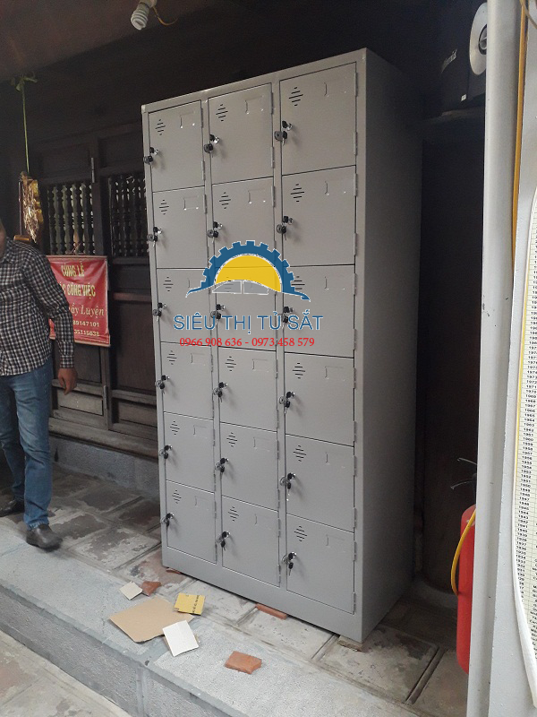 Tủ locker 18 ngăn phân phối tại chùa Huy Văn 2