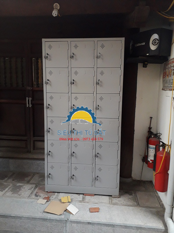 Tủ locker 18 ngăn phân phối tại chùa Huy Văn 