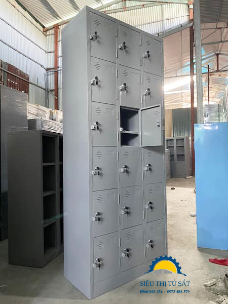 Tủ sắt 18 ngăn thêm khay 3 Tủ sắt18 ngăn sắt sơn tĩnh điện có khay, thiết kế tiện lợi