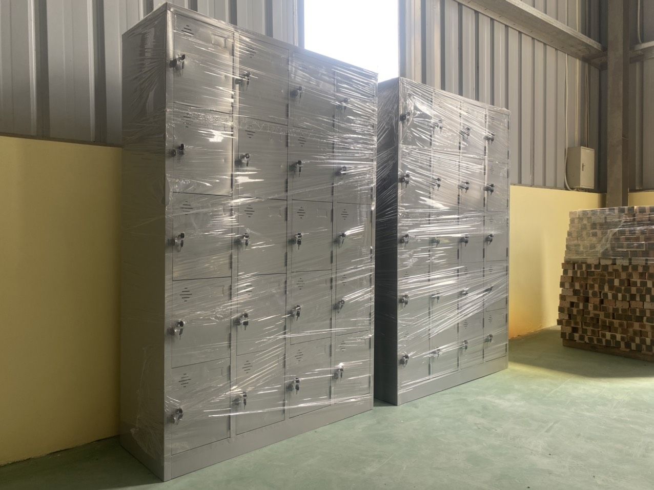 Cung ứng 10 tủ locker 20 ngăn tại Nhà máy Hưng Yên 2 tu locker 20 ngan12 img