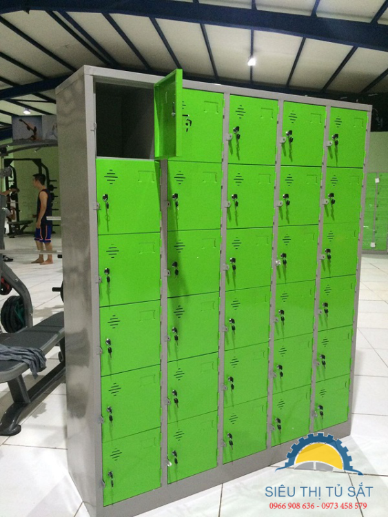 Tủ sắt 30 ngăn theo yêu cầu tại phòng tập Gym Thanh Trì, Hà Nội