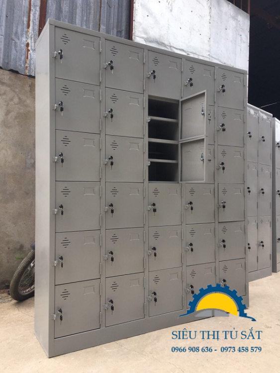 Tủ locker 30 ngăn thêm khay phân phối tại Hưng Yên 1