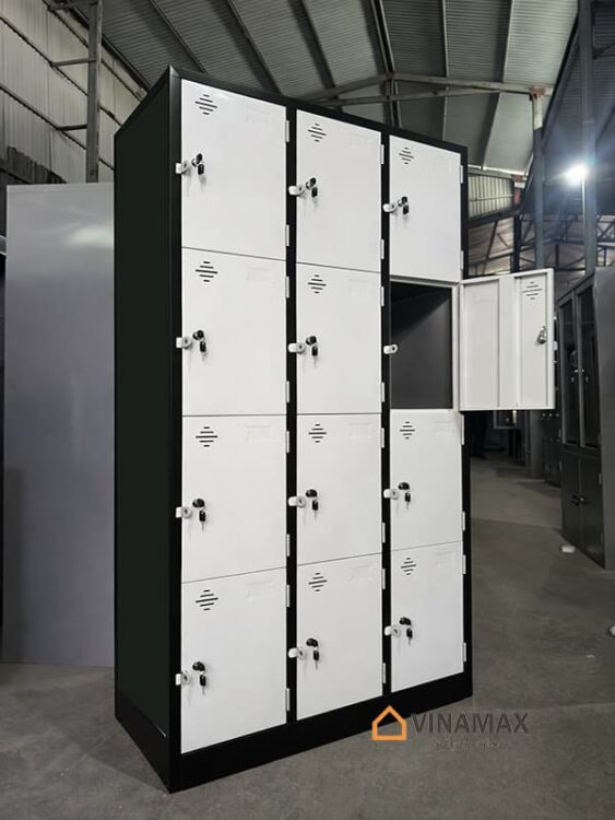 tu-locker-sat-12-ngan-mau-den-theo-yeu-cau