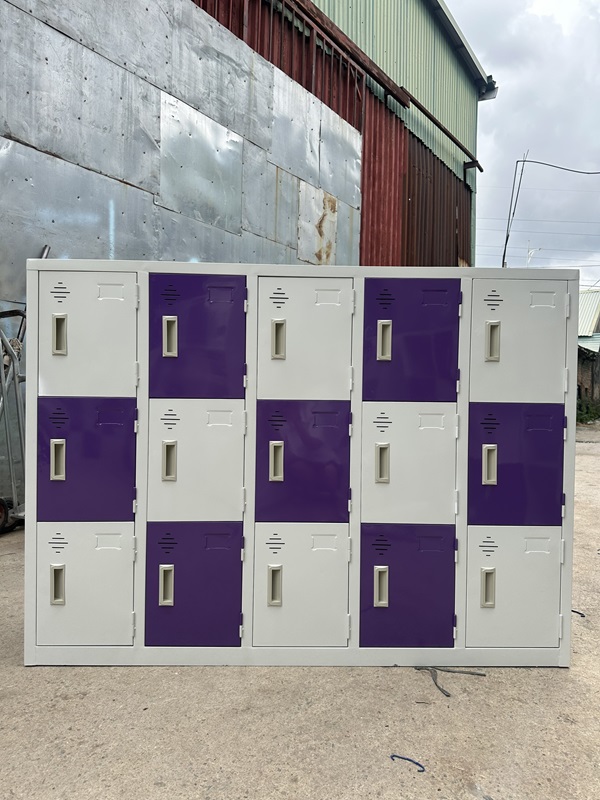 Tủ sắt mầm non 15 ngăn: Giải pháp lưu trữ an toàn cho trường học 1 tu mam non 15 ngan8 img 1