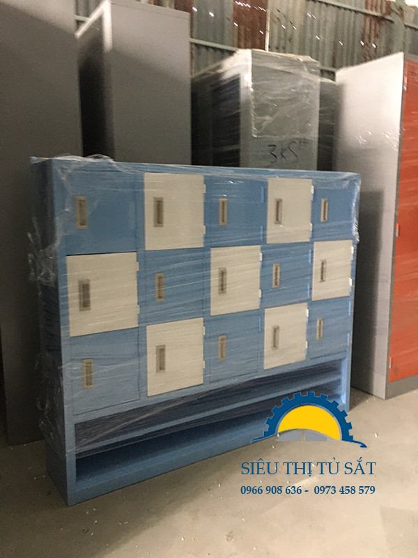 Tủ mầm non 15 ngăn thêm khay để giày dép phân phối tại Xã Đàn 1 tu mam non15 ngan img 1