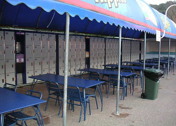 Tủ locker giá rẻ Vinamax