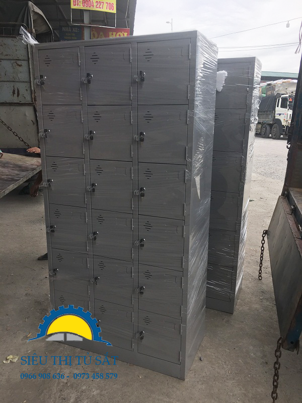 Tủ sắt locker 18 ngăn gửi xe đi Thái Nguyên 2