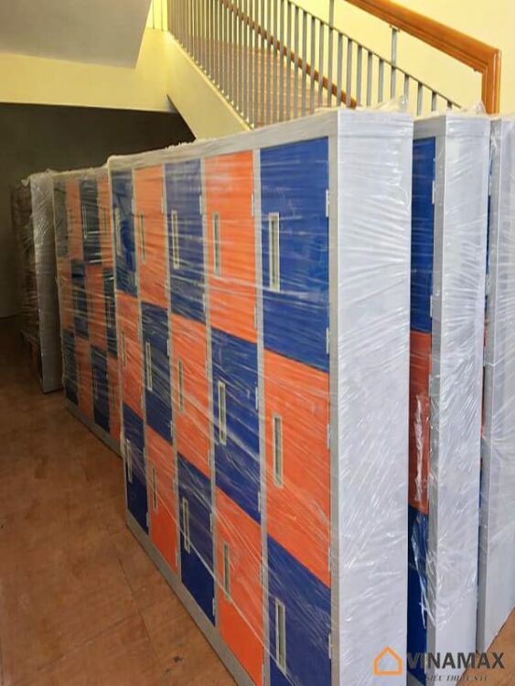 Tủ sắt mầm non 15 ngăn tại trường mầm non Văn Sơn, Lạc Sơn, Hòa Bình 1 tu-sat-mam-non-15-ngan-tai-lac-son-hoa-binh