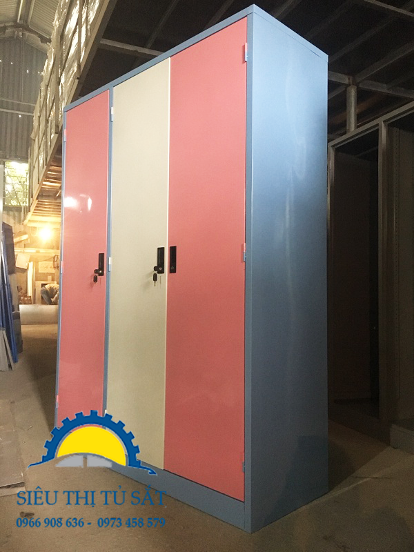 Nhận sản xuất tủ sắt quần áo theo yêu cầu tại Đan Phượng Hà Nội 3