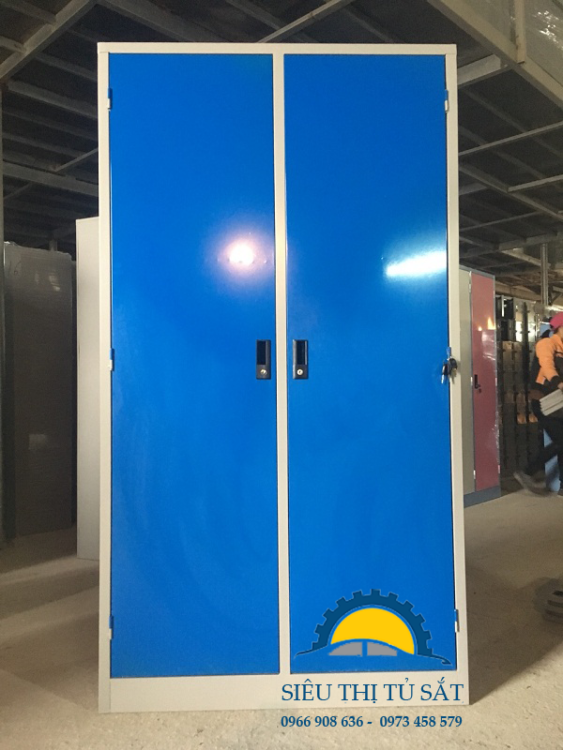 Mua tủ sắt quần áo ở đâu tốt?