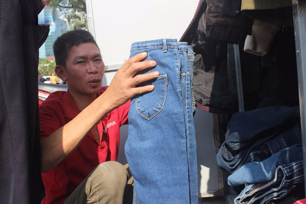 Bán tủ sắt tại công ty TNHH Nam Dương thành phố Lào Cai 4 Tủ quần áo từ thiện Quán sứ