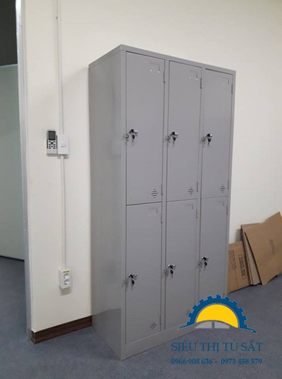 tu-treo-quan-ao-cong-nhan1-img