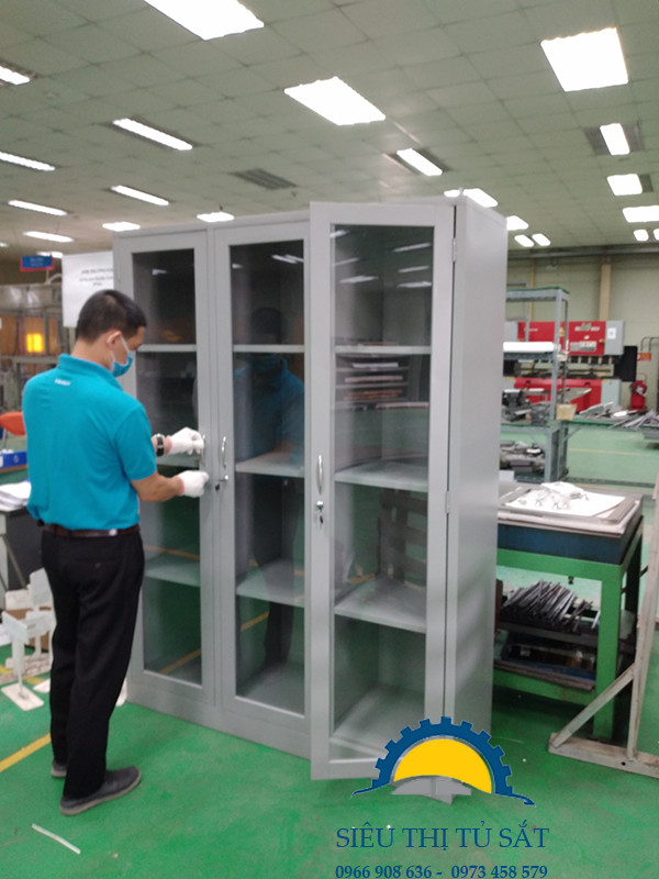 Phân phối tủ văn phòng 3 buồng cánh kính tại Hòa Lạc 2 tu van phong 3 buong1 img